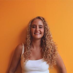 Meet your Posher, Isabella